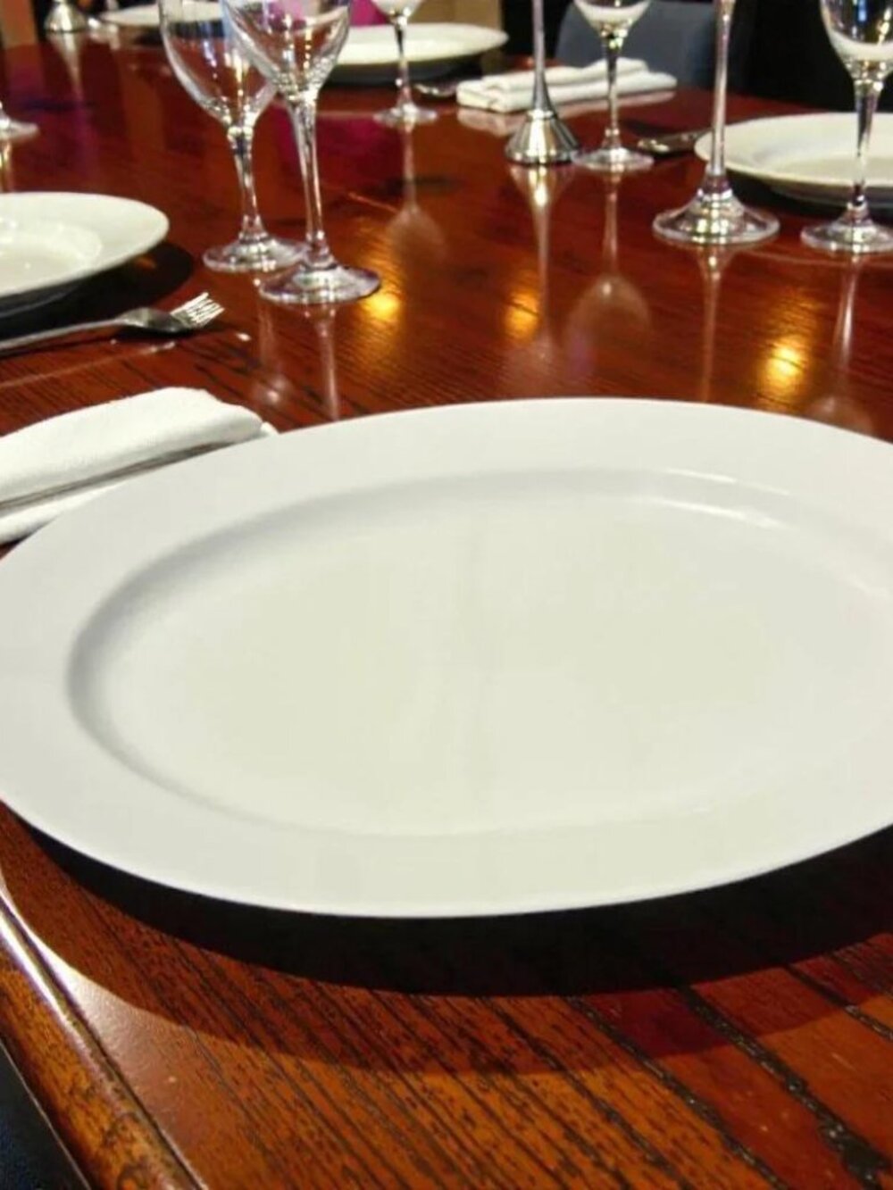 10 Strawberry Street Large Porcelain Oval Platter